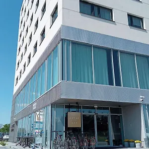 Hotel Arche Airport, Vratislav
